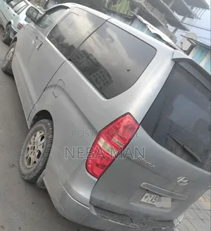 Hyundai Starex 2014 Silver