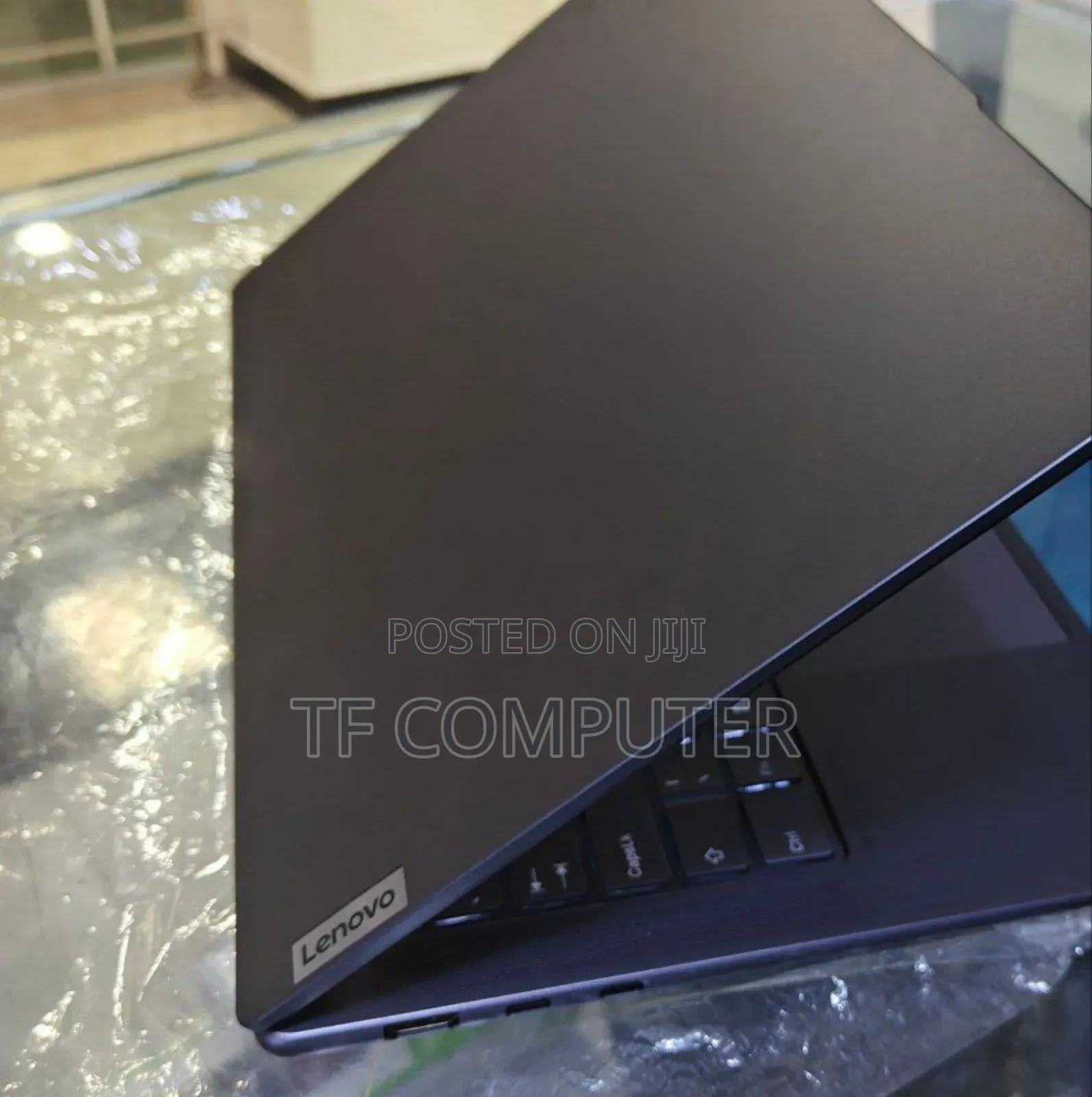 New Laptop Lenovo Yoga 7i 32GB Intel Core I7 SSD 1T