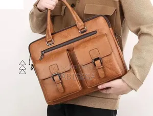 Photo - Jeep ኦሪጅናል የላፕቶፕ እና የዶክመት ቦርሳ