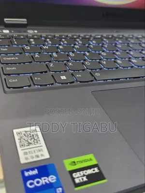 New Laptop Lenovo 16GB Intel Core I7 SSD 1T