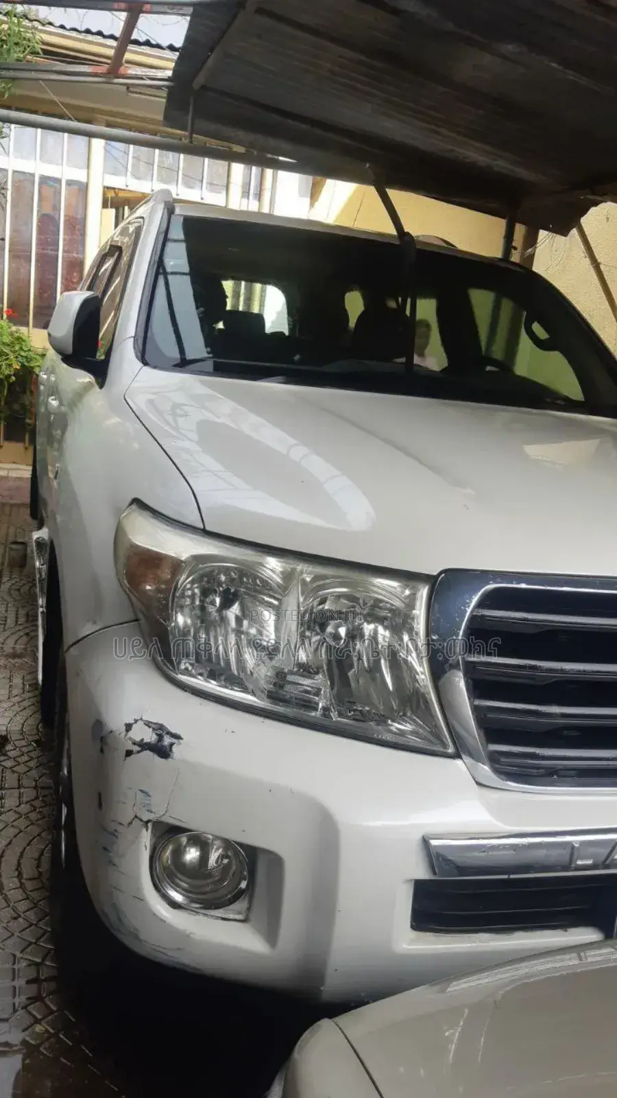 Toyota Land Cruiser 2010 Ivory