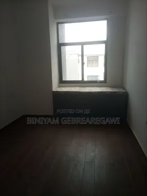 3bdrm Apartment in Apartment, Yeka for rent