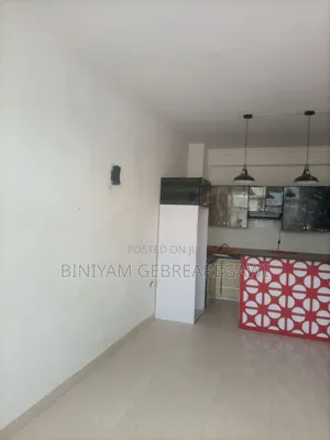 3bdrm Apartment in Apartment, Yeka for rent