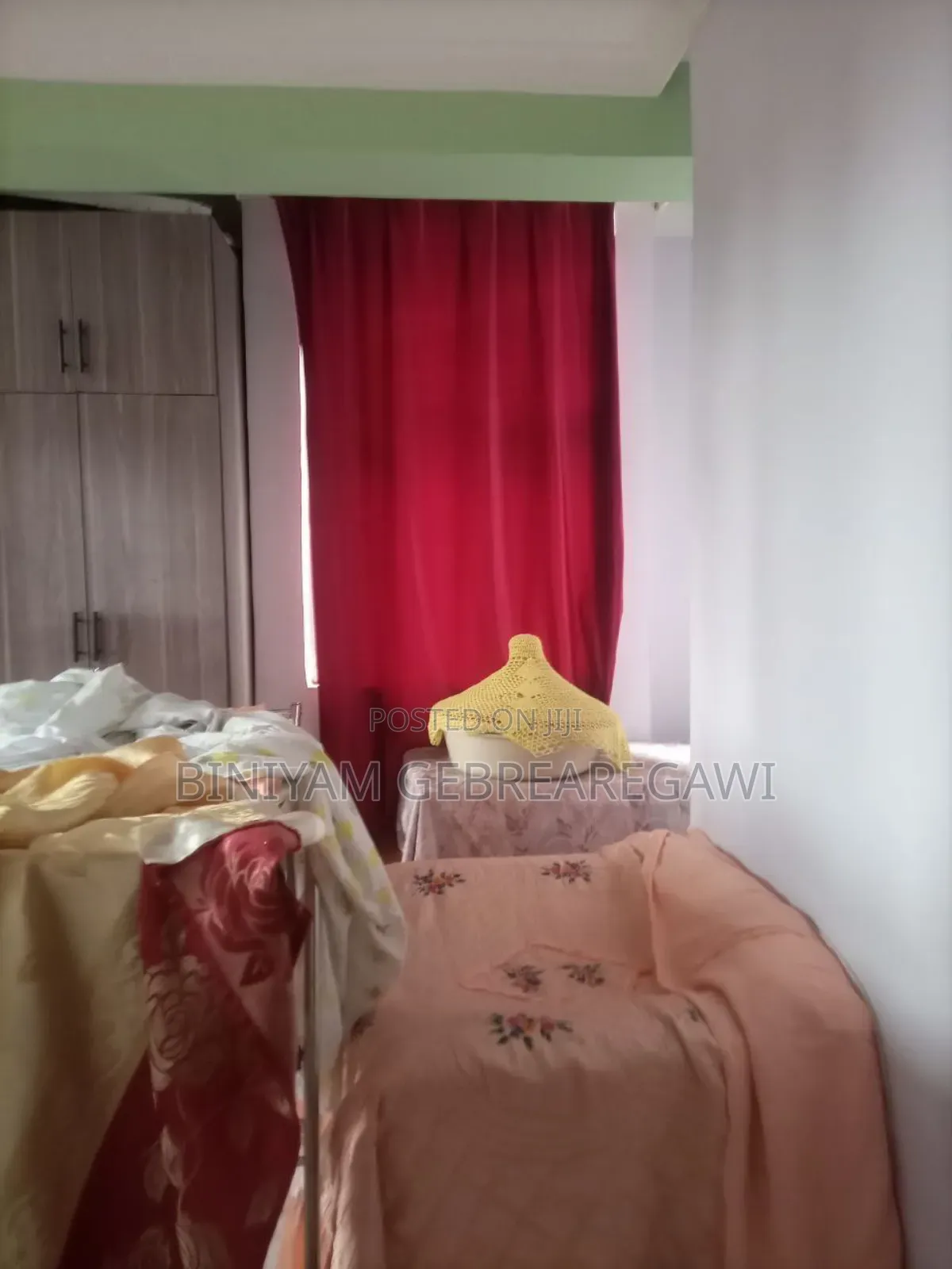 Furnished 1bdrm Apartment in Apartment, Yeka for rent