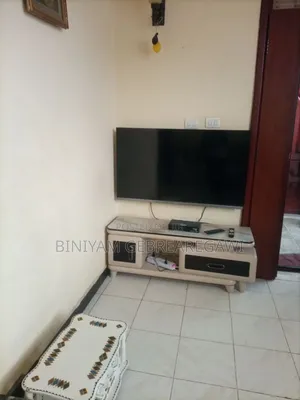 Furnished 2bdrm Apartment in Apartment, Yeka for rent