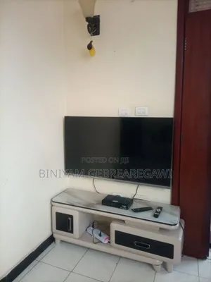 Furnished 1bdrm Apartment in Apartment, Yeka for rent