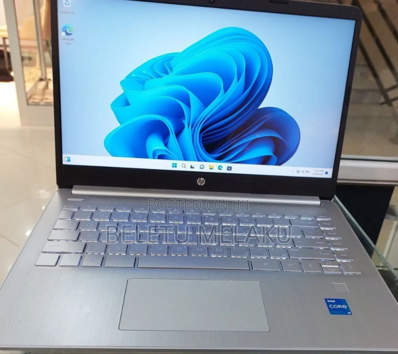 New Laptop HP Stream Notebook 8GB Intel Core I5 SSD 512GB