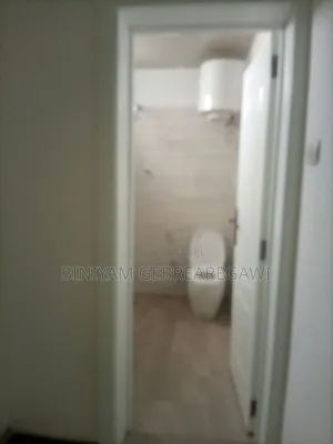 3bdrm Apartment in Apartment, Yeka for rent