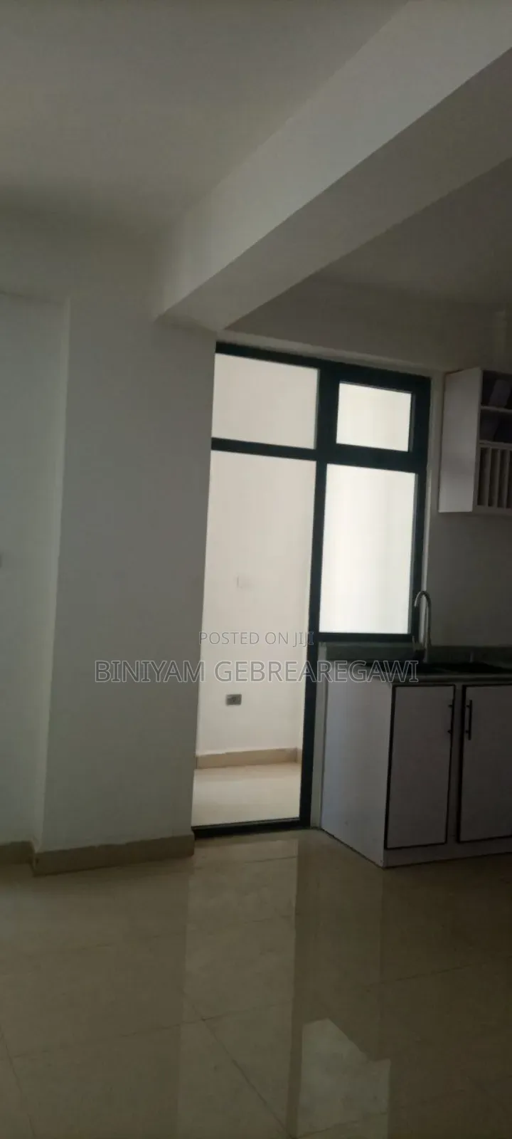 3bdrm Apartment in Apartment, Yeka for rent