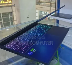 New Laptop Acer Predator Helios 300 16GB Intel Core I9 SSD 1T