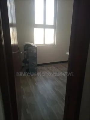 3bdrm Apartment in Apartment, Yeka for rent