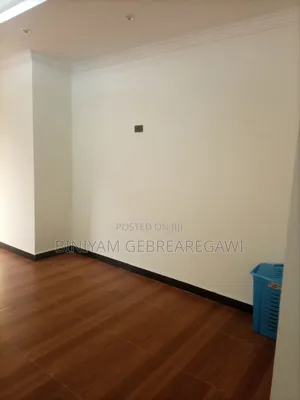 3bdrm Apartment in Apartment, Yeka for rent