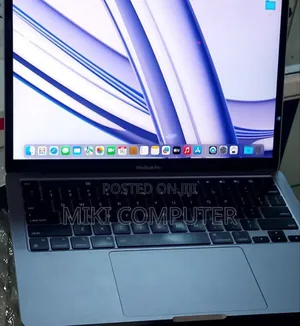 New Laptop Apple MacBook Pro 2023 M2 8GB Intel SSD 256GB