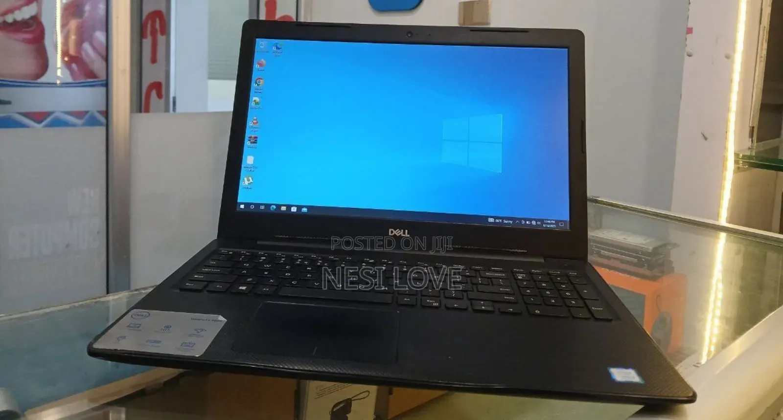 New Laptop Dell Vostro 1540 8GB Intel Core I5 HDD 1T