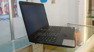 New Laptop Dell Vostro 1540 8GB Intel Core I5 HDD 1T