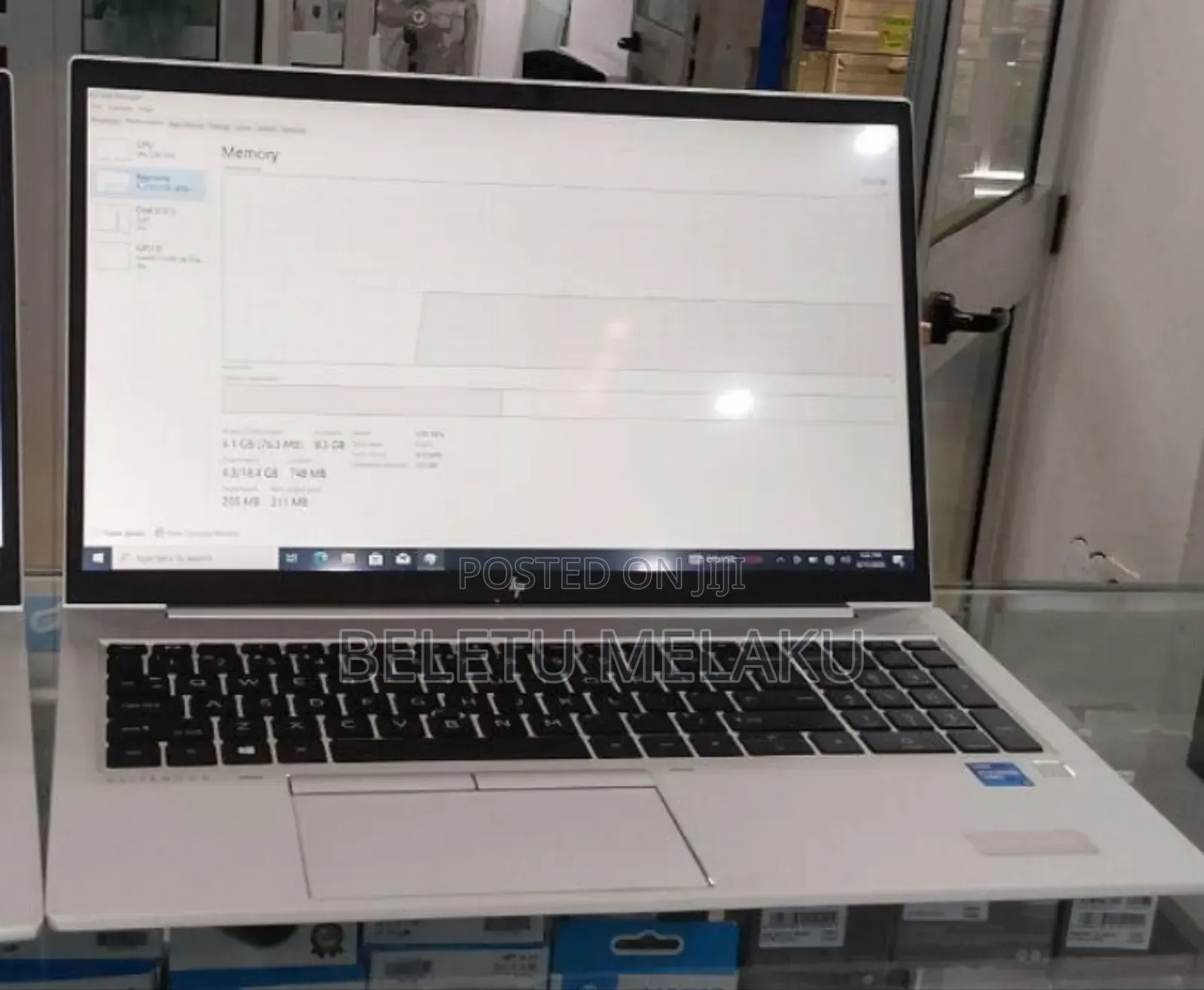 New Laptop HP EliteBook 850 G8 16GB Intel Core I7 SSD 512GB