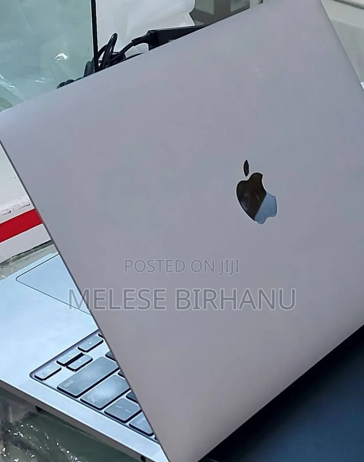 New Laptop Apple MacBook Pro 8GB Apple M2 SSD 256GB