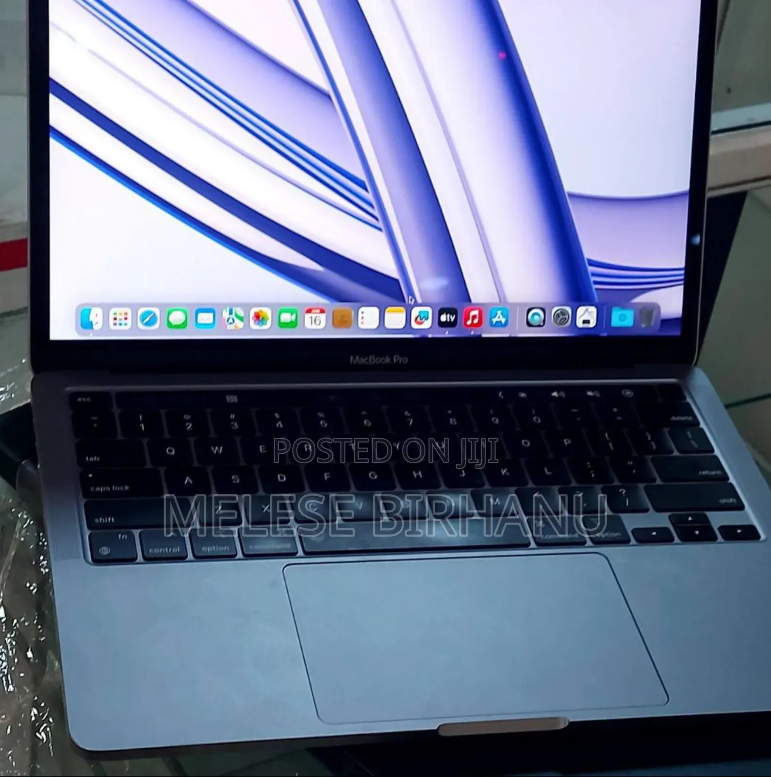 New Laptop Apple MacBook Pro 8GB Apple M2 SSD 256GB