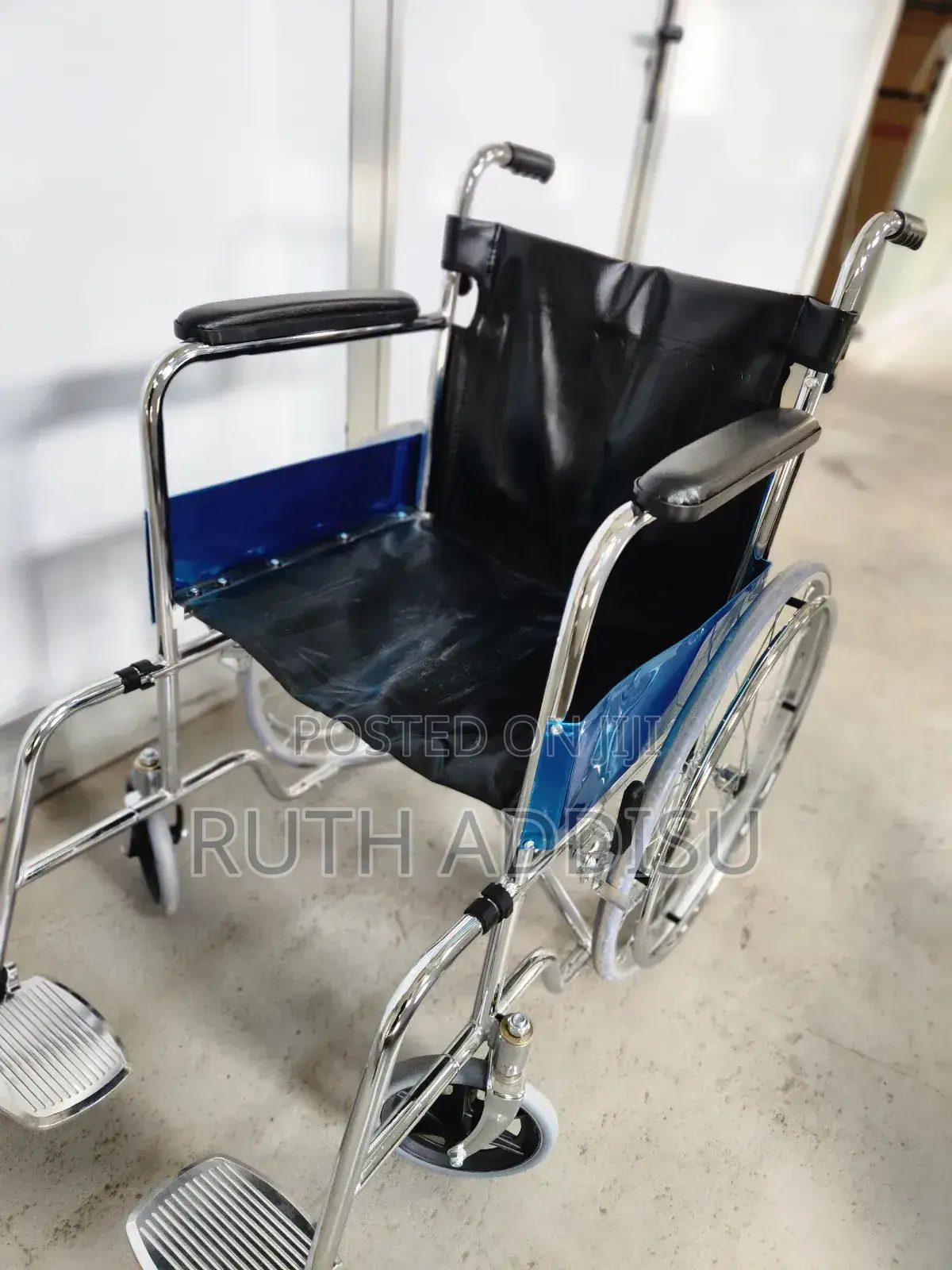 Wheelchair走了wheelchair輕傷wheelchair凹陷wheelchair三個wheelchair