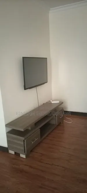 Furnished 1bdrm Apartment in Apartment, Yeka for rent