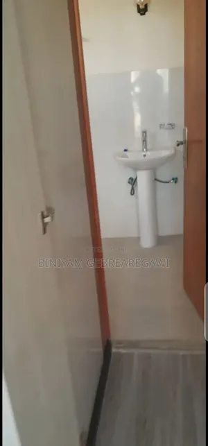 1bdrm Apartment in Apartment, Yeka for rent