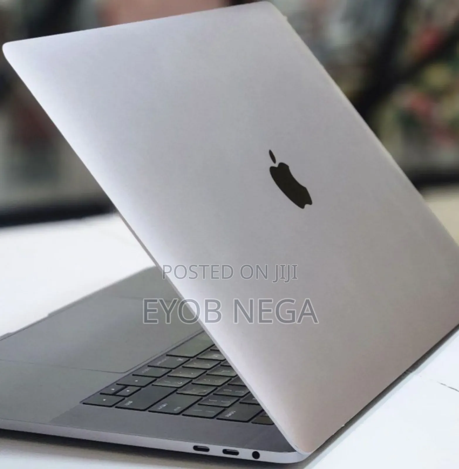 New Laptop Apple MacBook Pro 2016 16GB Intel Core I7 SSD 256GB