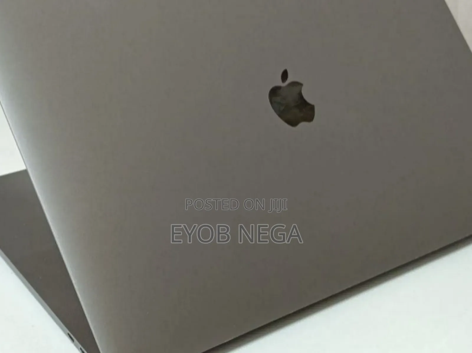 Laptop Apple MacBook Pro 2017 16GB Intel Core I7 SSD 512GB