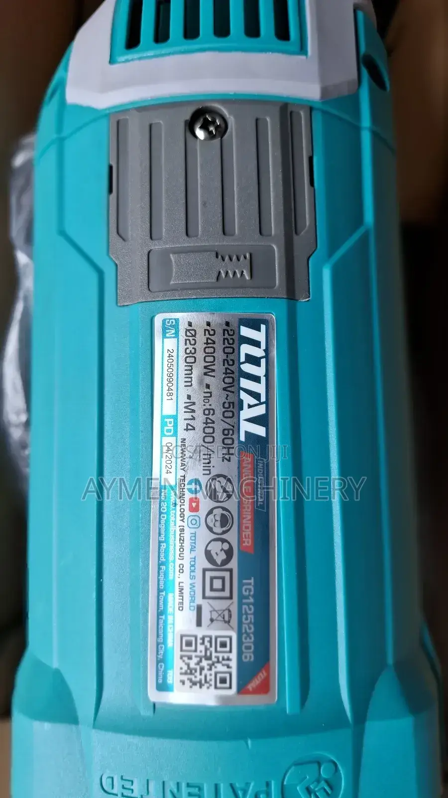 Total Grinder 2400w 230mm