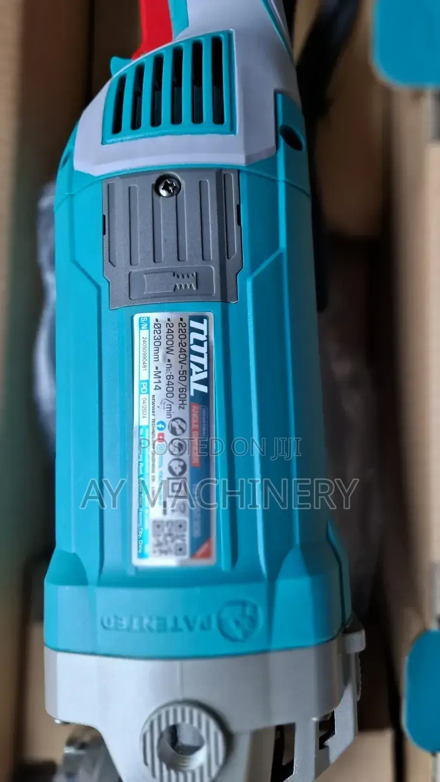 Total Grinder 2400w 230mm