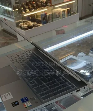 New Laptop HP Pavilion 10 16GB Intel Core I5 SSD 1T