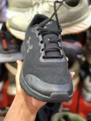 Under Armour Black Sneakers Lightweight