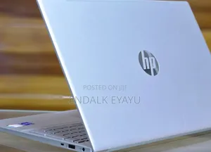 New Laptop HP Pavilion 15 8GB Intel Core I5 SSD 512GB