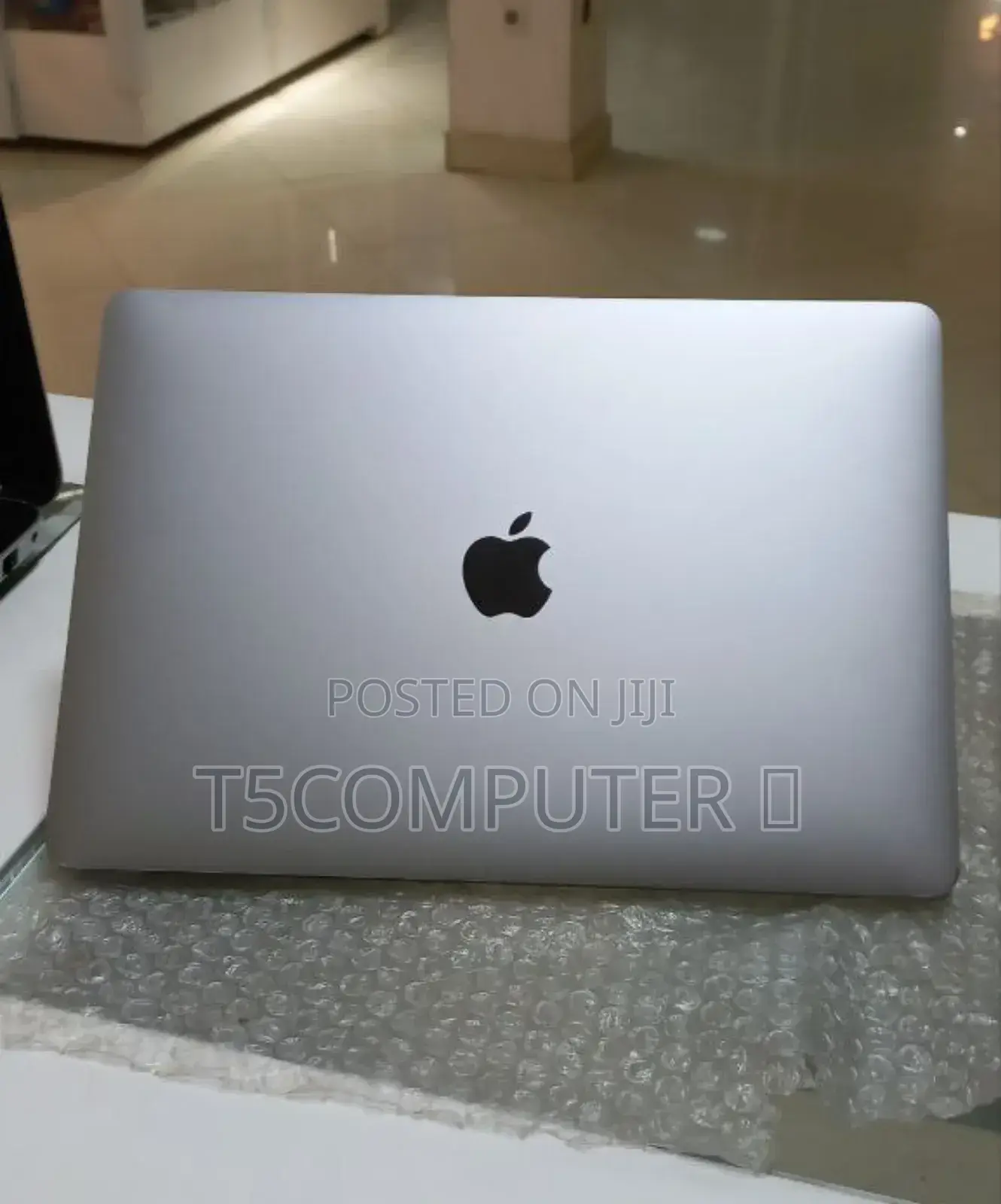 New Laptop Apple MacBook Pro 2017 16GB Intel Core I5 SSD 512GB