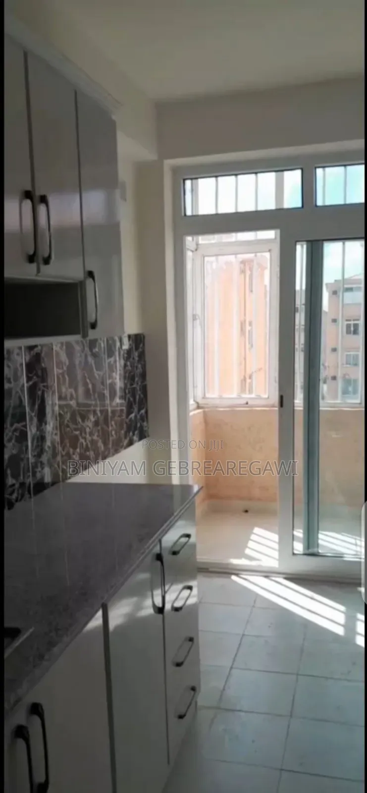 Furnished 1bdrm Apartment in Apartment, Yeka for rent