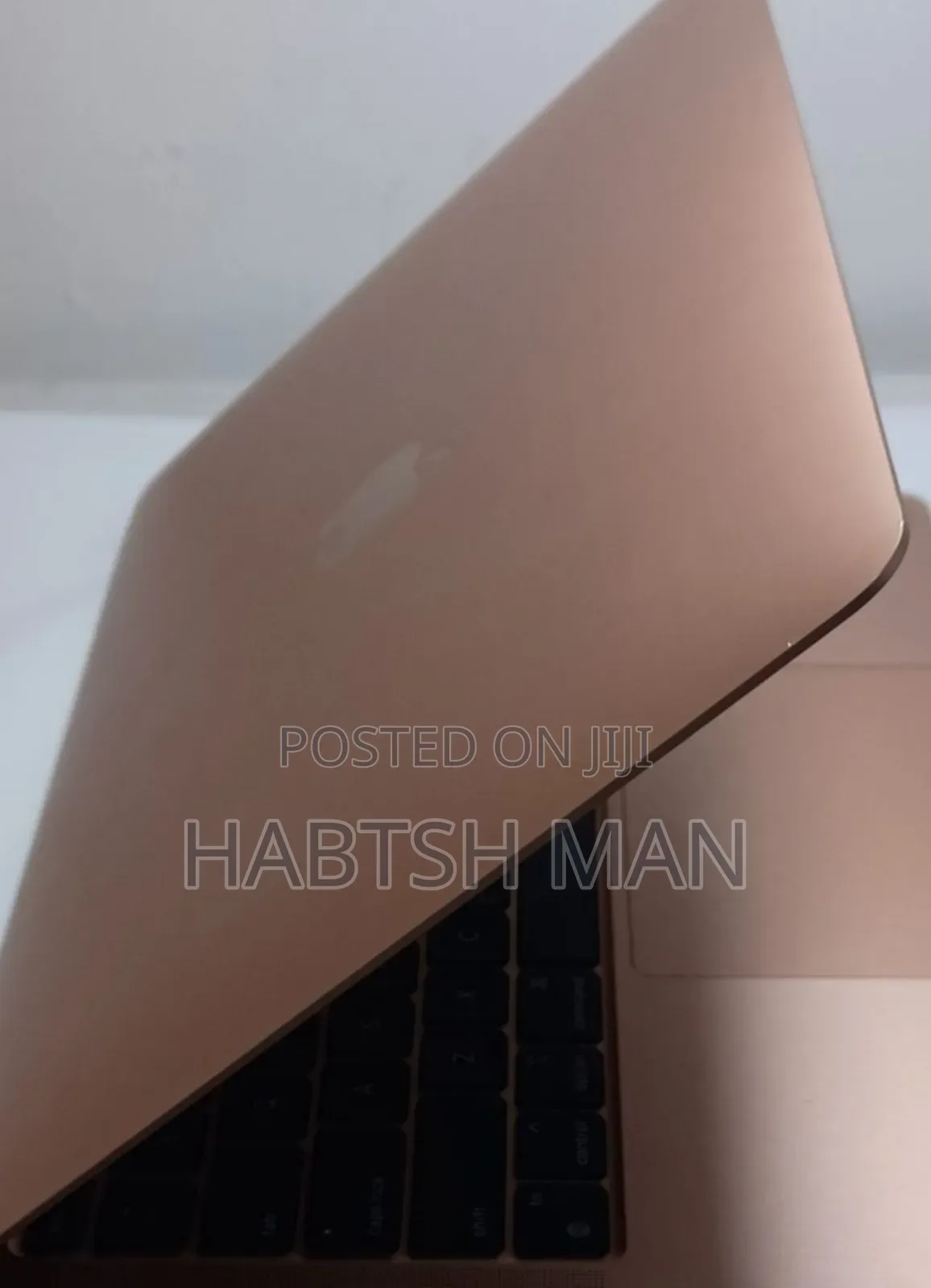 New Laptop Apple MacBook Air 2020 M1 8GB Apple M1 SSD 256GB