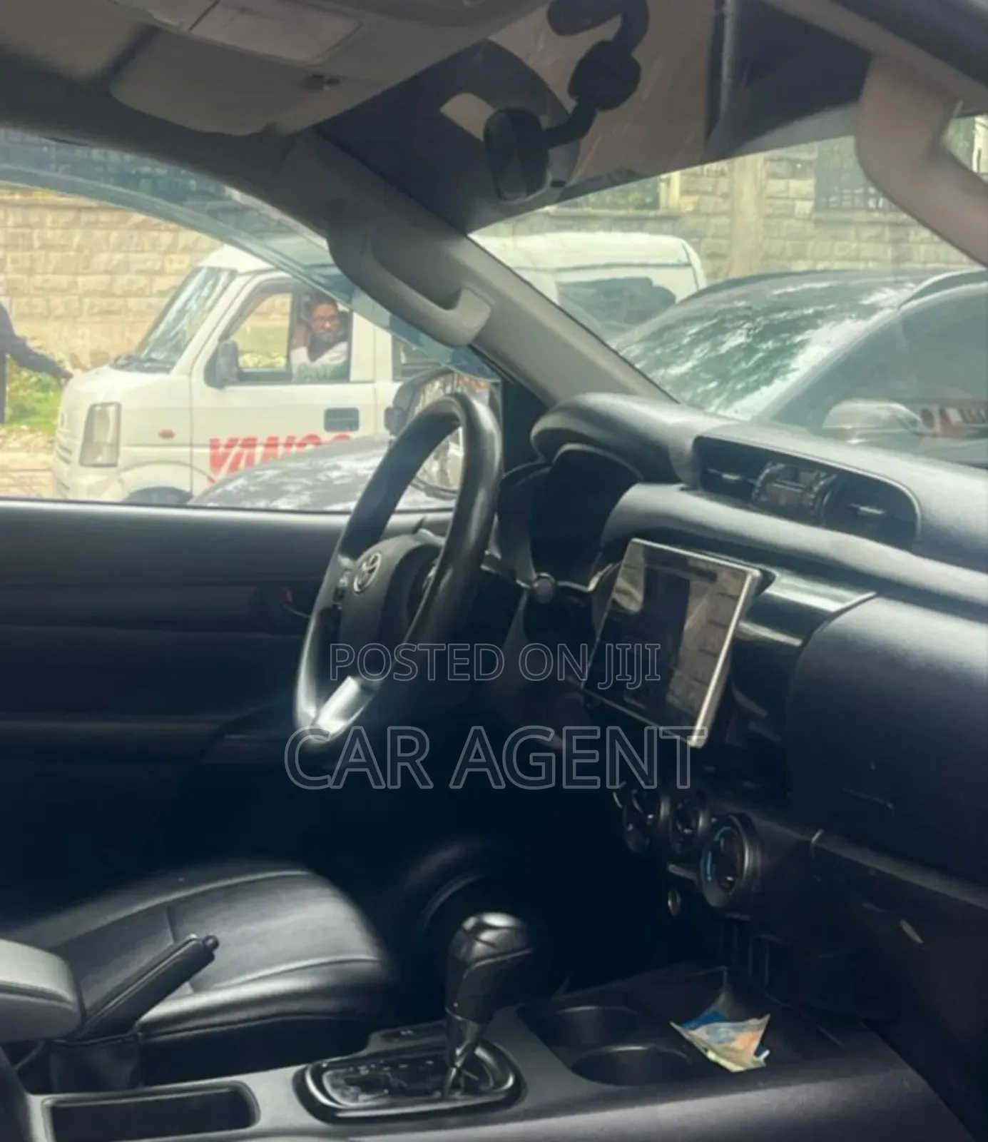Toyota Hilux 2016 White