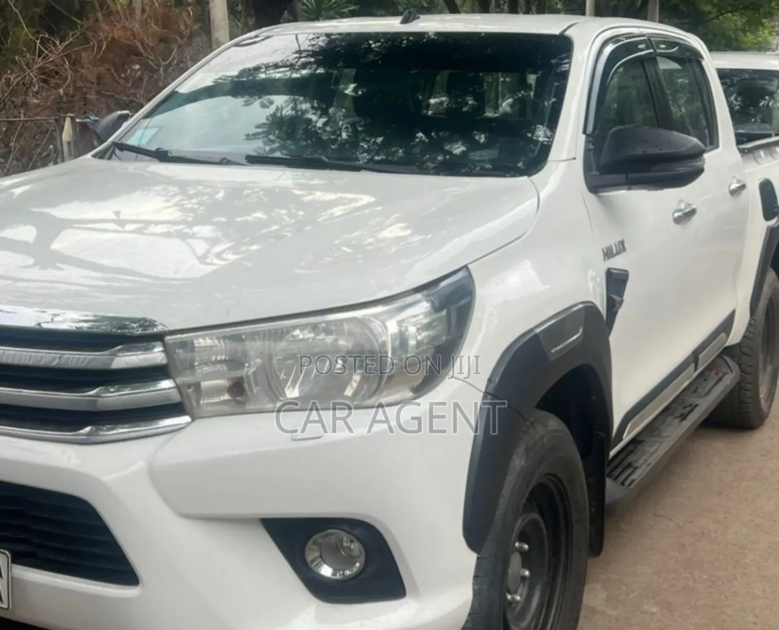 Toyota Hilux 2016 White