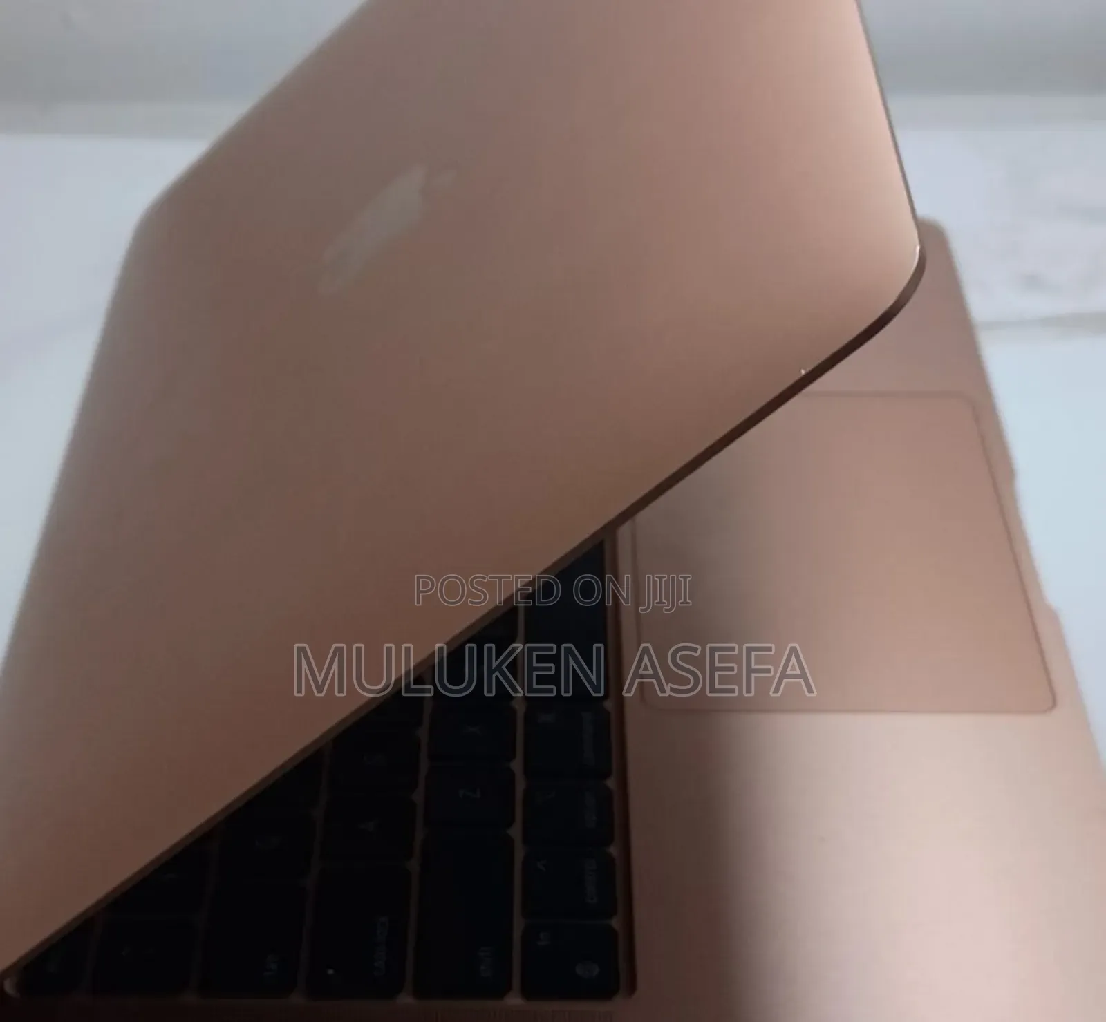 New Laptop Apple MacBook Air 2020 M1 8GB Apple M1 SSD 256GB