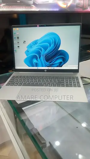New Laptop HP Pavilion 15 16GB AMD Ryzen 7 SSD 512GB