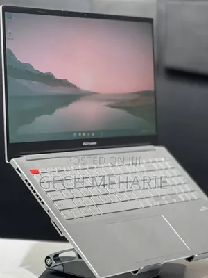 New Laptop Asus VivoBook 15 X505BA 16GB Intel Core I7 SSD 512GB