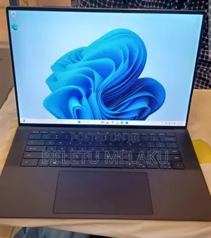 Photo - New Laptop Dell Precision 5540 16GB Intel Core I7 SSD 512GB