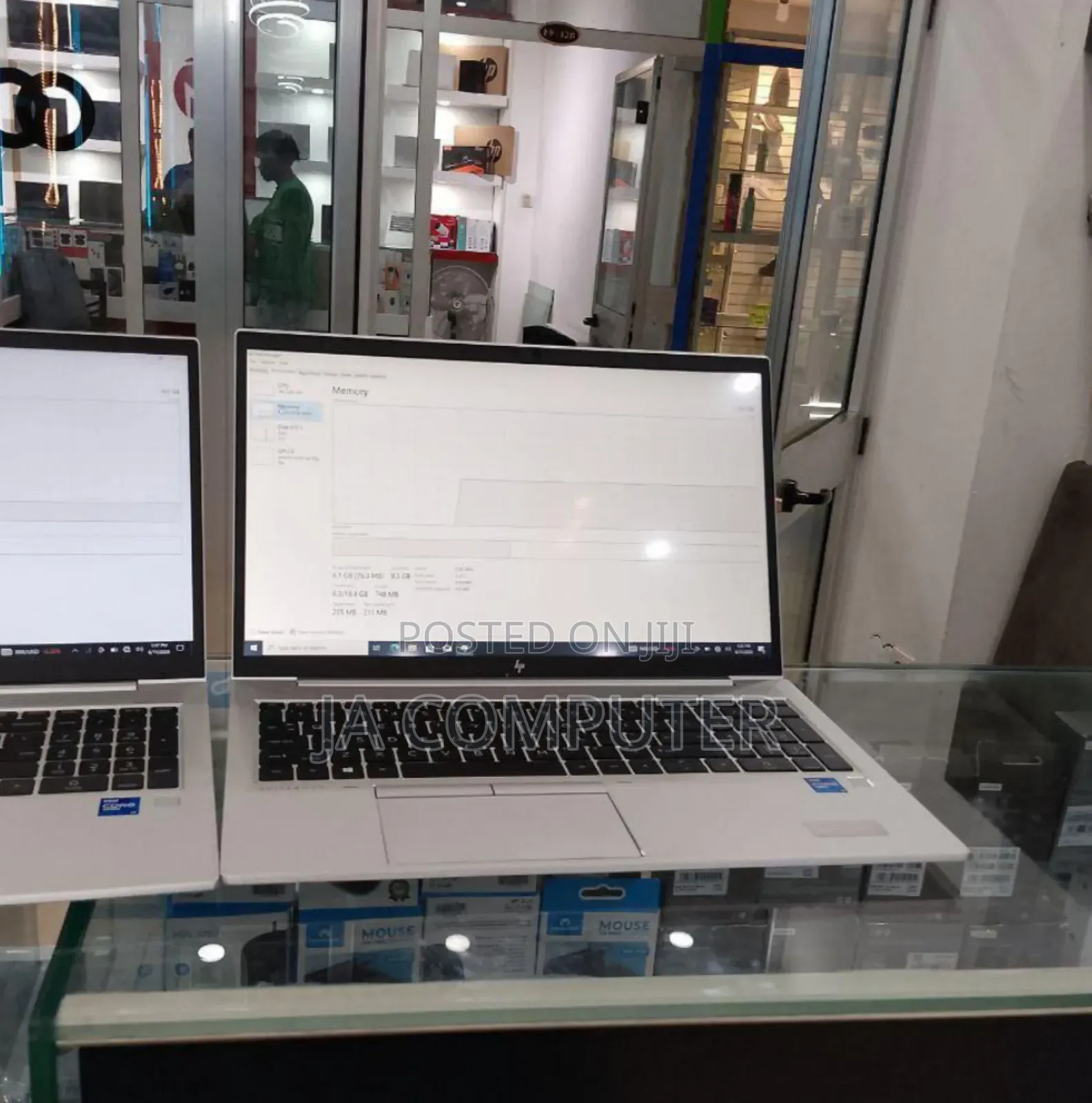 New Laptop HP EliteBook 850 G8 16GB Intel Core I7 SSD 512GB