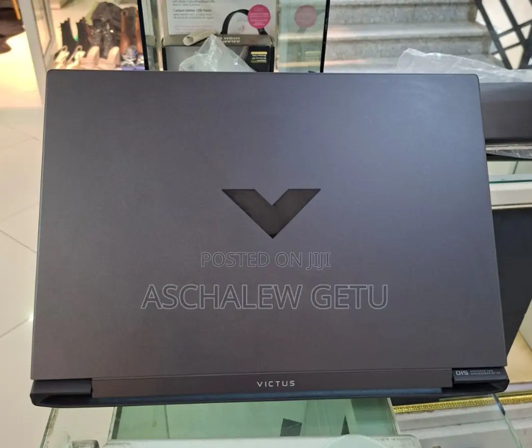 New Laptop HP Victus 15 16GB Intel Core I7 SSD 1T