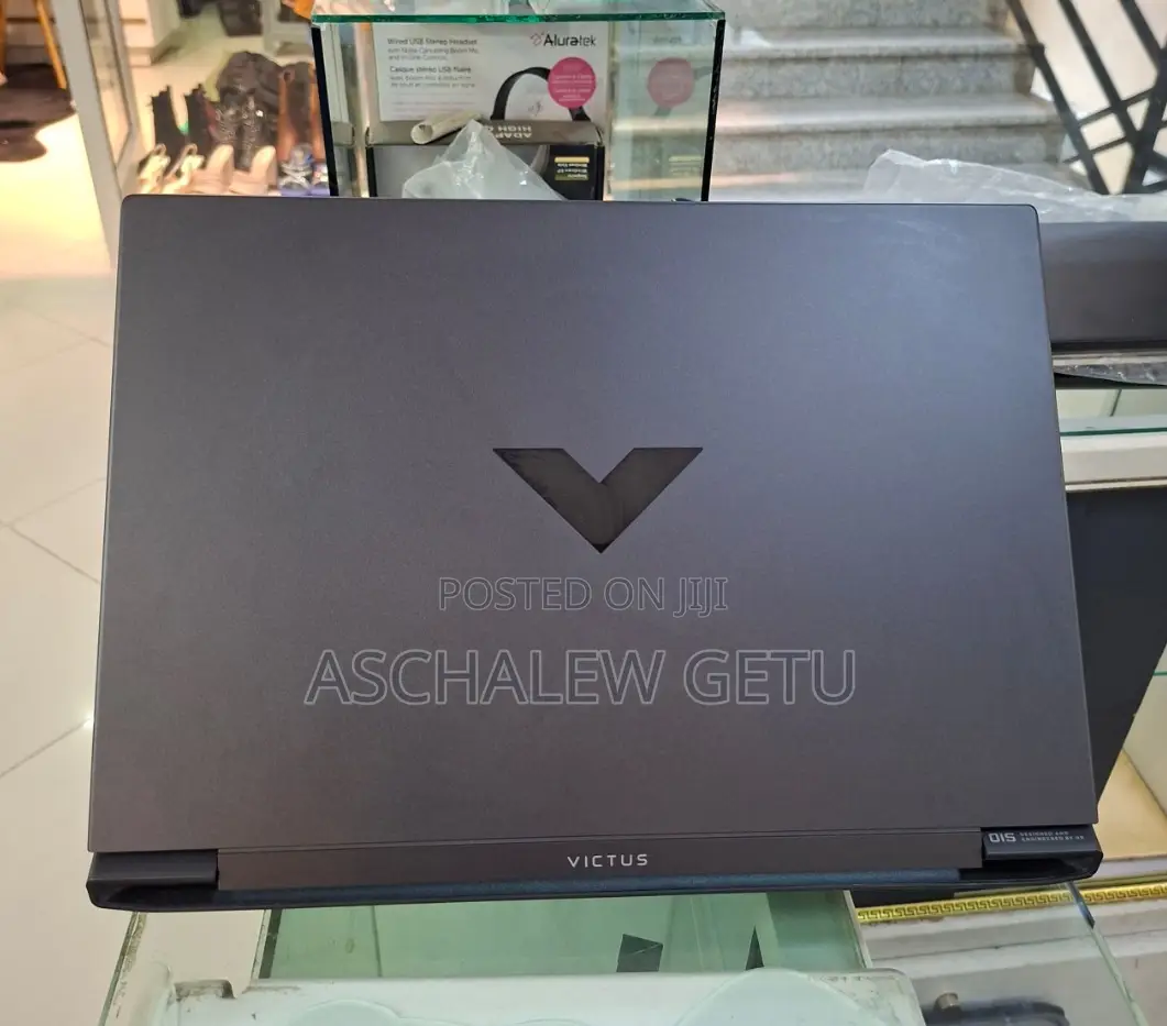 New Laptop HP Victus 15 16GB Intel Core I7 SSD 1T