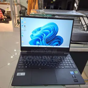 New Laptop HP Victus 15 16GB Intel Core I7 SSD 1T