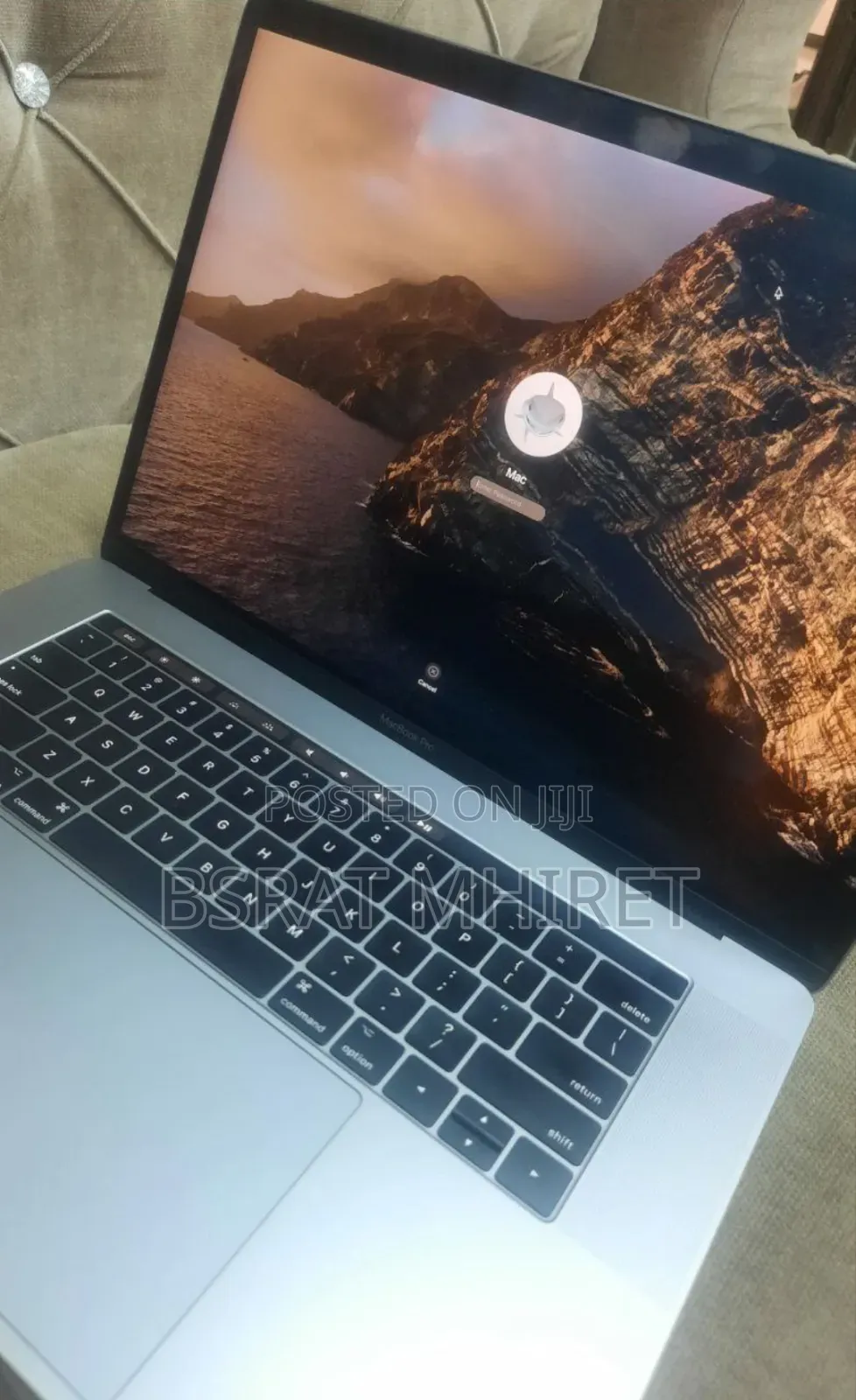 New Laptop Apple MacBook Pro 2017 16GB Intel Core I7 SSD 512GB