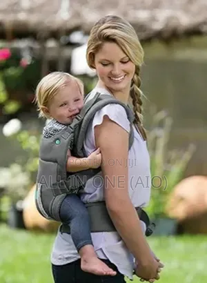 Photo - Infantino Cuddle Up Ergonomic Baby Carrier