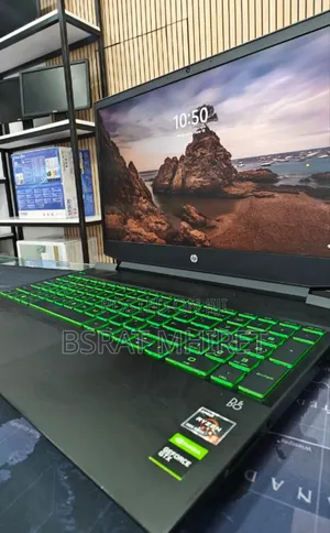 New Laptop HP Pavilion 15 16GB AMD Ryzen 5 SSD 512GB