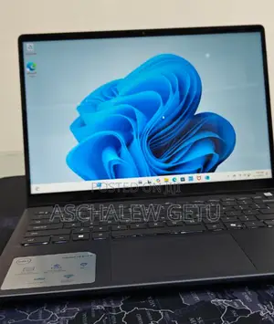 Photo - New Laptop Dell Inspiron 15 16GB AMD Ryzen 7 SSD 512GB