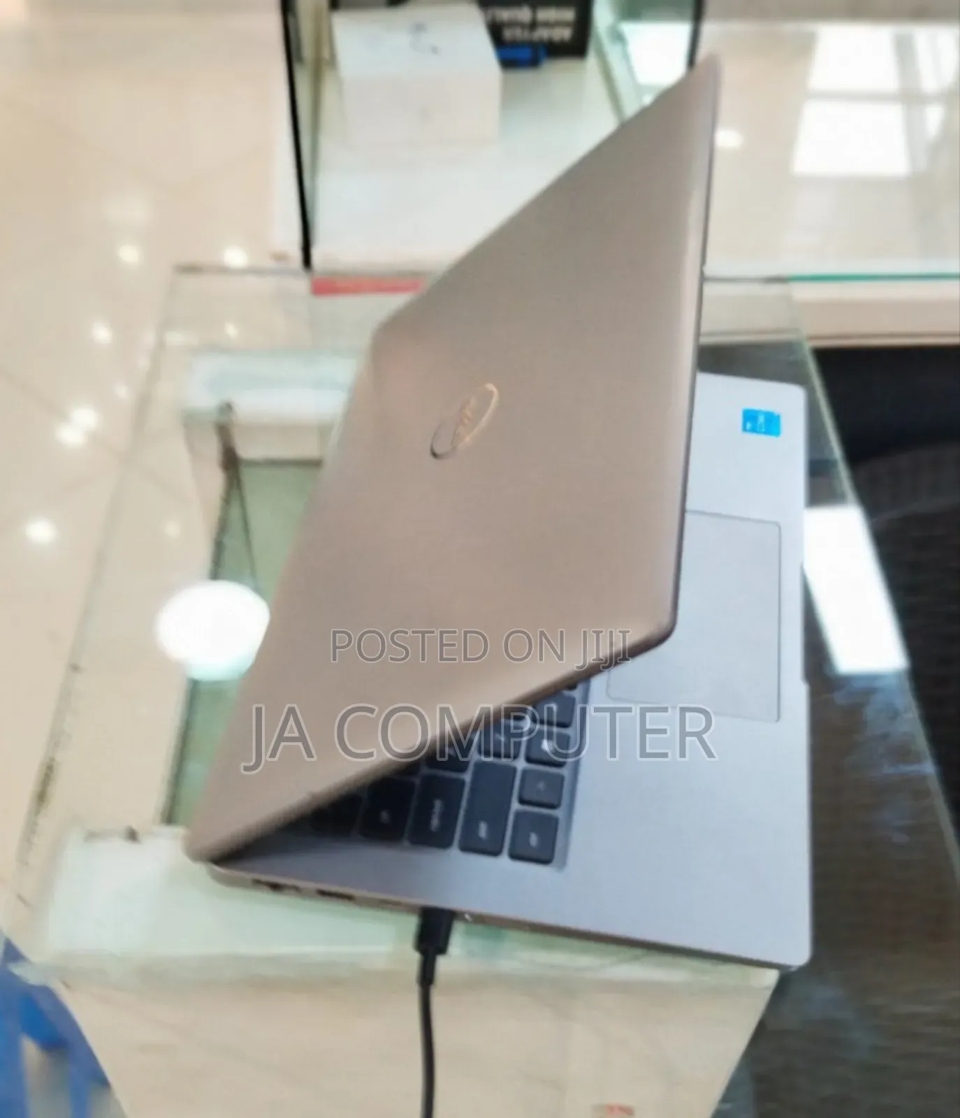 New Laptop Dell Latitude 5440 16GB Intel Core I5 SSD 512GB